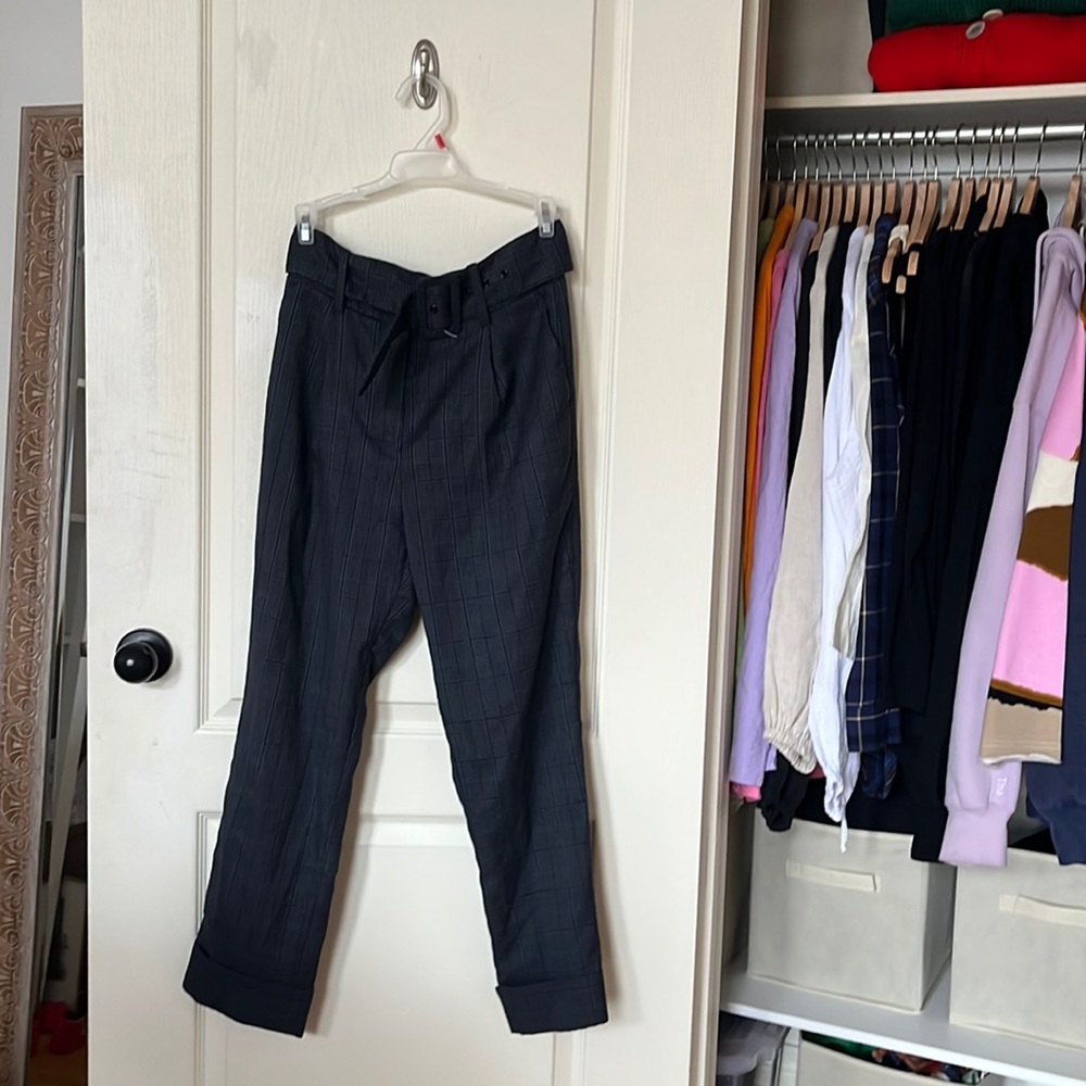 EUC frank & oak vintage esque pants in size 4